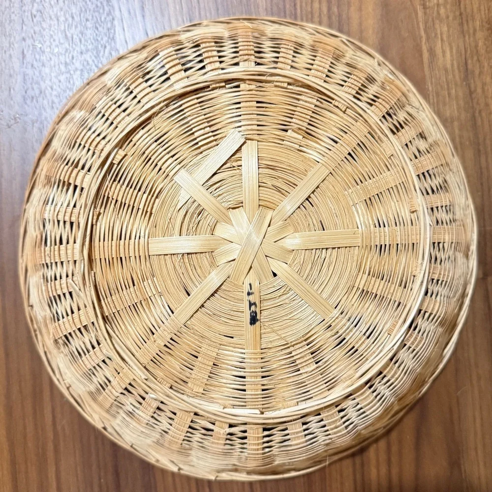 N/A handwoven wicker